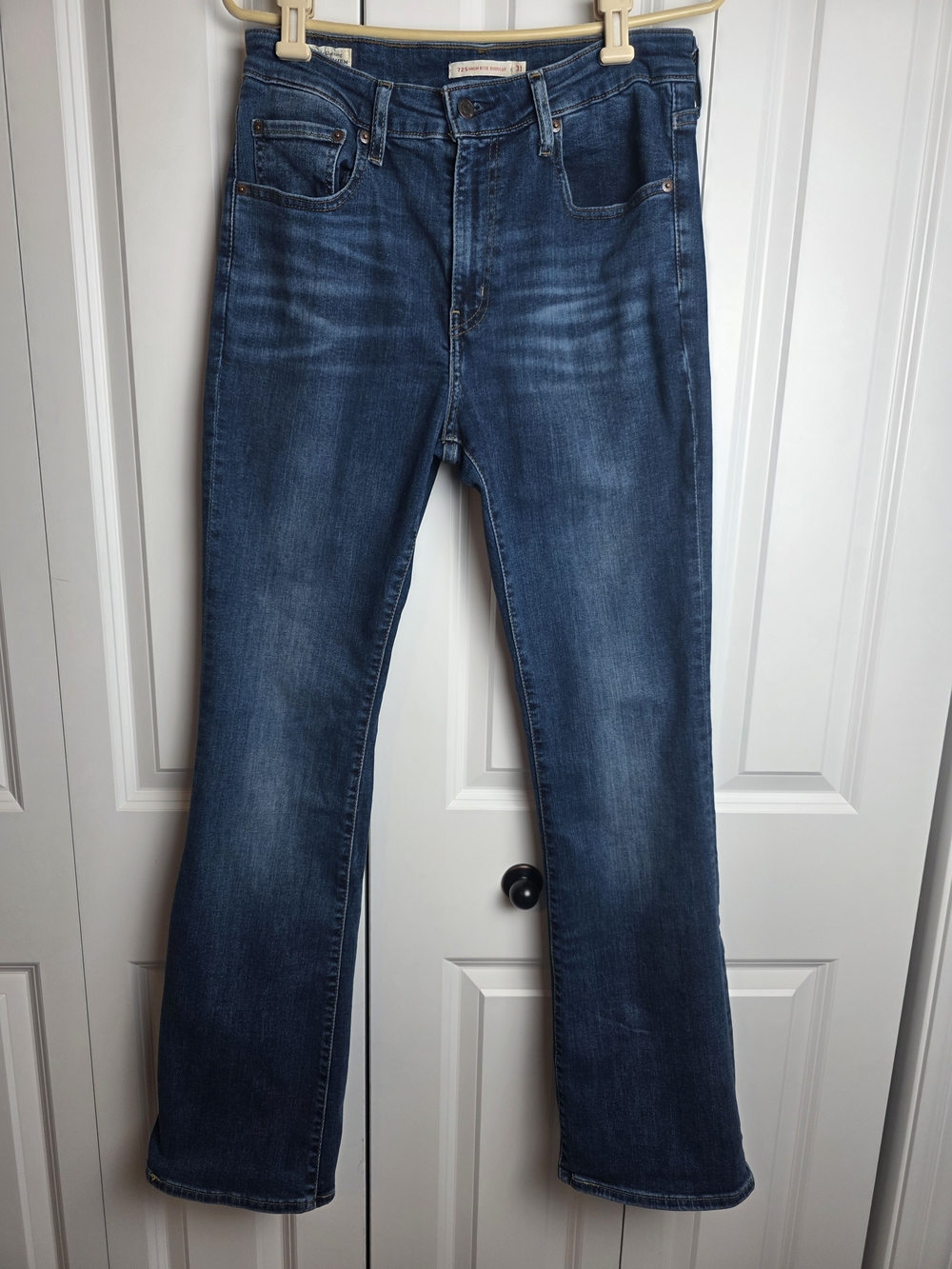 Levi's Premium 725 High Rise Bootcut Jeans (Size 31x32) Size-12 - Picture 3 of 16